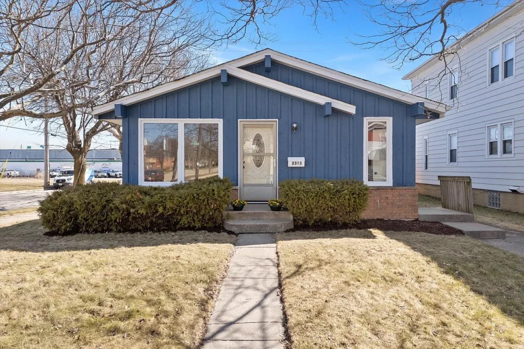 2313 blake avenue, racine, wi 5340415