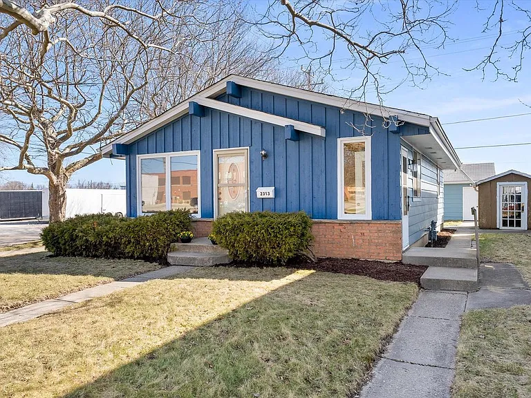 2313 blake avenue, racine, wi 5340416