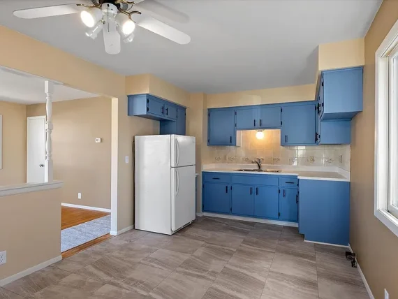 2313 blake avenue, racine, wi 534048